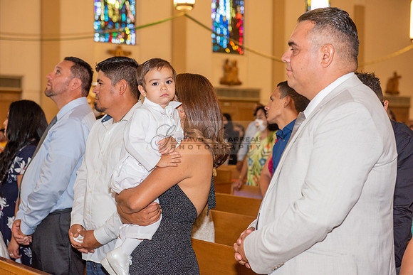 Fotografo para bautismos, Primera communions photographer 323-633-8283 at St Mary of the Assumption Catholic church in Whittier Ca.