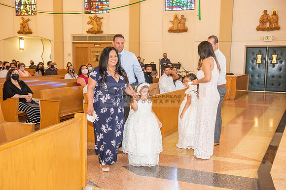 Fotografo para bautismos, Primera communions photographer 323-633-8283 at St Mary of the Assumption Catholic church in Whittier Ca.