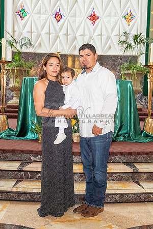 Fotografo para bautismos, Primera communions photographer 323-633-8283 at St Mary of the Assumption Catholic church in Whittier Ca.