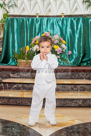 Fotografo para bautismos, Primera communions photographer 323-633-8283 at St Mary of the Assumption Catholic church in Whittier Ca.