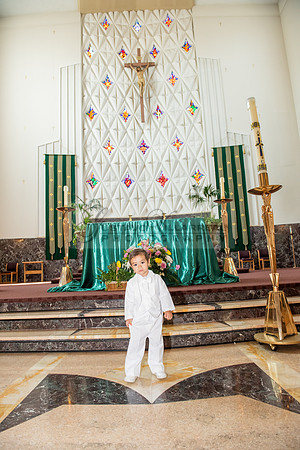 Fotografo para bautismos, Primera communions photographer 323-633-8283 at St Mary of the Assumption Catholic church in Whittier Ca.