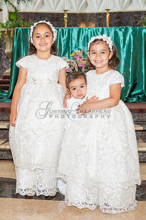 Fotografo para bautismos, Primera communions photographer 323-633-8283 at St Mary of the Assumption Catholic church in Whittier Ca.