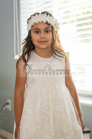 Fotografo para bautismos, Primera communions photographer 323-633-8283 at St Mary of the Assumption Catholic church in Whittier Ca.