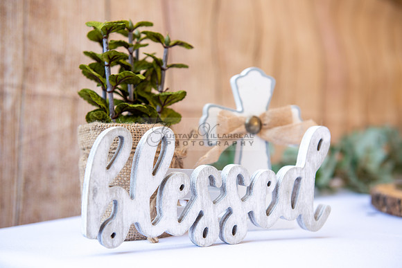 Fotografo para bautismos, Primera communions photographer 323-633-8283 at St Mary of the Assumption Catholic church in Whittier Ca.