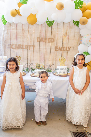 Fotografo para bautismos, Primera communions photographer 323-633-8283 at St Mary of the Assumption Catholic church in Whittier Ca.
