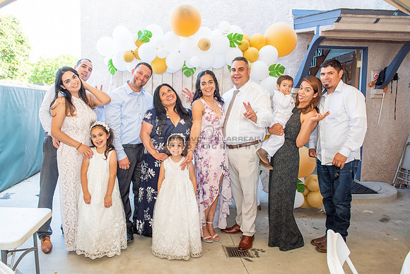 Fotografo para bautismos, Primera communions photographer 323-633-8283 at St Mary of the Assumption Catholic church in Whittier Ca.