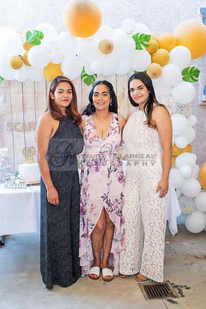 Fotografo para bautismos, Primera communions photographer 323-633-8283 at St Mary of the Assumption Catholic church in Whittier Ca.