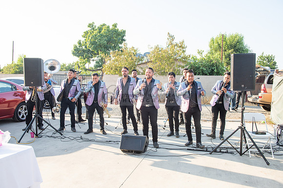 Fotografo para bautismos, Primera communions photographer 323-633-8283 at St Mary of the Assumption Catholic church in Whittier Ca.