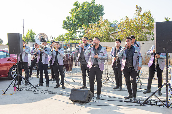 Fotografo para bautismos, Primera communions photographer 323-633-8283 at St Mary of the Assumption Catholic church in Whittier Ca.