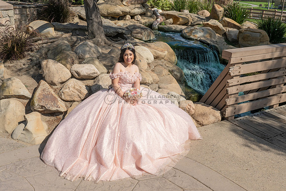 Grace Navarrete quinceanera photography, videography session at Heritage Park in Cerritos Ca, Gustavo Villarreal Photography, 323-633-8283, www.gvphotoandvideo.com