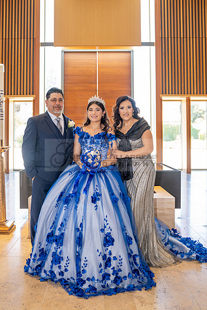Violeta Noemi quinceanera celebration, photographer , videographer in Hacienda Heights Ca, Montebello Ca, Gustavo Villarreal Photography, 323-633-8283, www.gvphotoandvideo.com