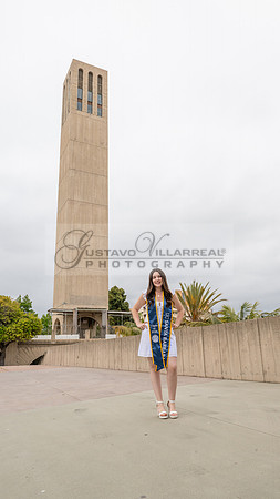 Lauren Berry graduation photos, portraits at UCSB Santa Barbara Ca. Gustavo Villarreal Photography, 323-633-8283