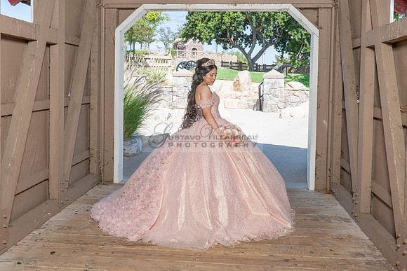 Grace Navarrete quinceanera photography, videography session at Heritage Park in Cerritos Ca, Gustavo Villarreal Photography, 323-633-8283, www.gvphotoandvideo.com