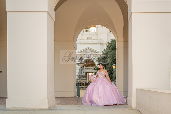 Camila Pacheco quinceanera, sweet 16, photo session in Pasadena City Hall in Pasadena California, photography and videography by Gustavo Villarreal photographer, 323-633-8283, www.gvphotoandvideo.com