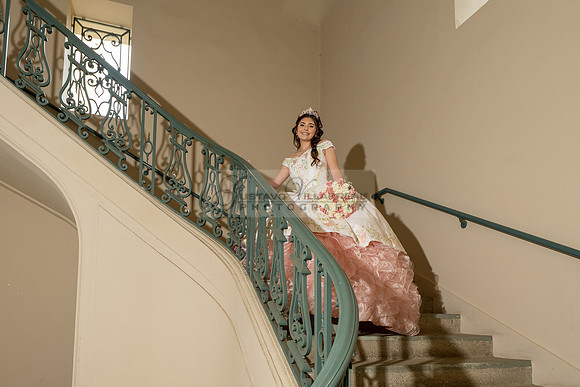 Natalie Gutierrez quinceañera photoshoot at the beautiful and historic place in Pasadena Ca. wedding and sweet 16th Photographer Gustavo Villarreal, 323-633-8283