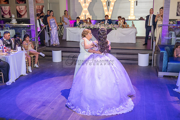 Leah Torres quinceanera celebration, reception, photography, videography, reception, Quiet Cannon Banquet Hall in the city of Montebello Ca, Gustavo Villarreal photographer, 323-633-8283, www.gvphotoa
