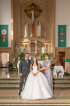 Camila Campa quinceanera, sweet 16, celebration at Elite Banquet Hall in Maywood Ca, Huntington Park Ca, by Gustavo Villarreal Photography, videography 323-633-8283, www.gustavovillarreal.com