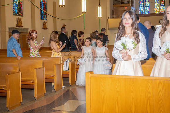 Layla Solei-quinceanera-celebration-photographer-videographer-at-California Country Club in whittier Ca-Gustavo Villarreal Photography-#gvphotoandvideo.com, 323-633-8283
