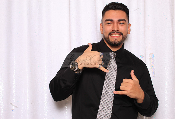 Stephanie and Albert wedding celebration, photo booth in Redondo Beach Ca, Gustavo Villarreal Photography, 323-633-8283, www.gvphotoandvideo.com