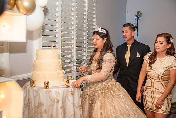 #2-Layla Solei-quinceanera-celebration-photographer-videographer-at-California Country Club in whittier Ca-Gustavo Villarreal Photography-#gvphotoandvideo.com, 323-633-8283