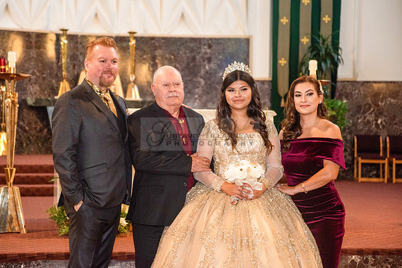 #2-Layla Solei-quinceanera-celebration-photographer-videographer-at-California Country Club in whittier Ca-Gustavo Villarreal Photography-#gvphotoandvideo.com, 323-633-8283