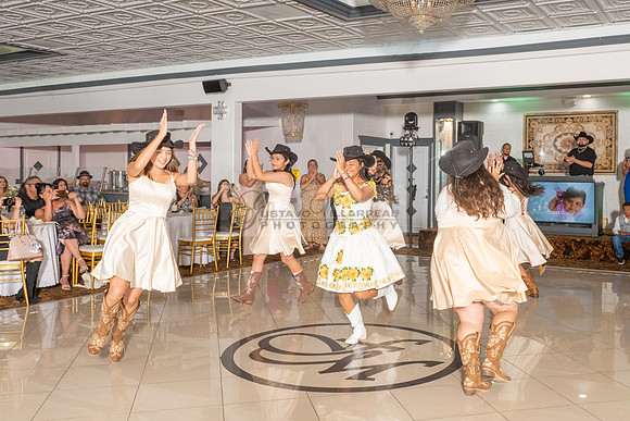 Arianna Tejada quinceanera celebration, photography, videography at Our lady of Guadalupe in El Monte Ca, Fiesta Mexican banquet Hall Montclair Ca, Gustavo Villarreal photo and video, 323-633-8283, ww