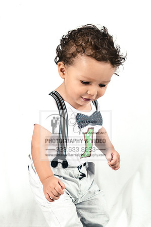 Baby and family pictures in Montebello, by Gustavo Villarreal Pr