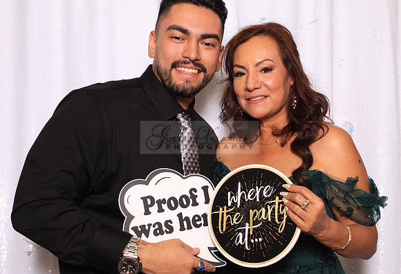 Stephanie and Albert wedding celebration, photo booth in Redondo Beach Ca, Gustavo Villarreal Photography, 323-633-8283, www.gvphotoandvideo.com