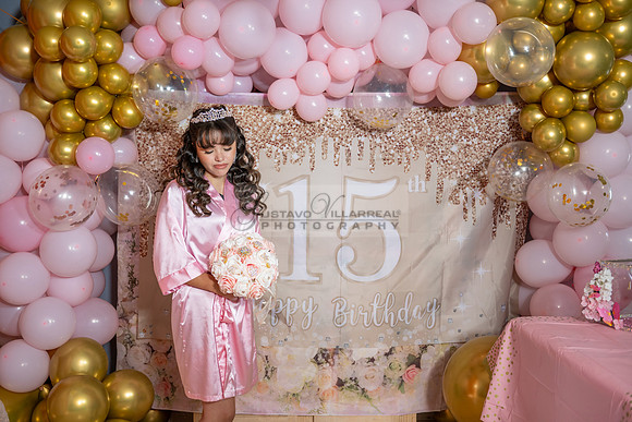 Jane Elizabeth quinceanera photographer-videographer-South Gate-Whittier-The Rose gardens in Whittier Ca. Gustavo Villarreal photography, videography, 323-633-8283, www.gvphotoandvideo.com