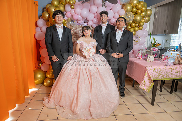 Jane Elizabeth quinceanera photographer-videographer-South Gate-Whittier-The Rose gardens in Whittier Ca. Gustavo Villarreal photography, videography, 323-633-8283, www.gvphotoandvideo.com