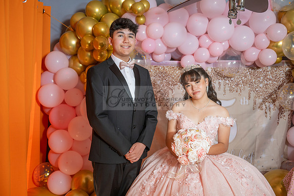 Jane Elizabeth quinceanera photographer-videographer-South Gate-Whittier-The Rose gardens in Whittier Ca. Gustavo Villarreal photography, videography, 323-633-8283, www.gvphotoandvideo.com