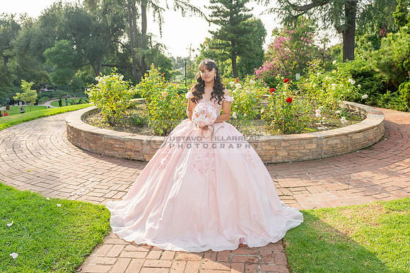 Jane Elizabeth quinceanera photographer-videographer-South Gate-Whittier-The Rose gardens in Whittier Ca. Gustavo Villarreal photography, videography, 323-633-8283, www.gvphotoandvideo.com