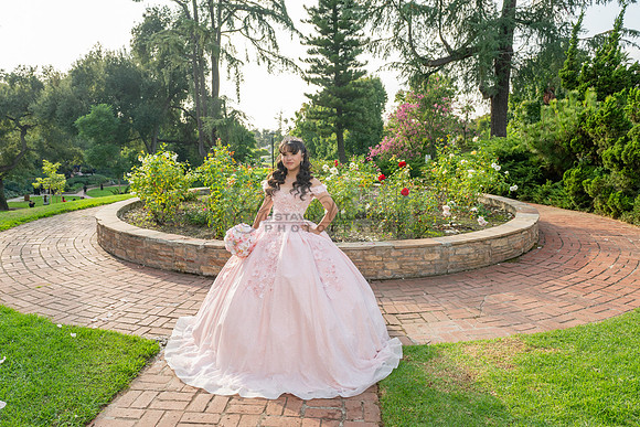 Jane Elizabeth quinceanera photographer-videographer-South Gate-Whittier-The Rose gardens in Whittier Ca. Gustavo Villarreal photography, videography, 323-633-8283, www.gvphotoandvideo.com