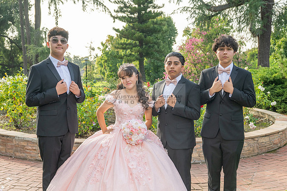 Jane Elizabeth quinceanera photographer-videographer-South Gate-Whittier-The Rose gardens in Whittier Ca. Gustavo Villarreal photography, videography, 323-633-8283, www.gvphotoandvideo.com