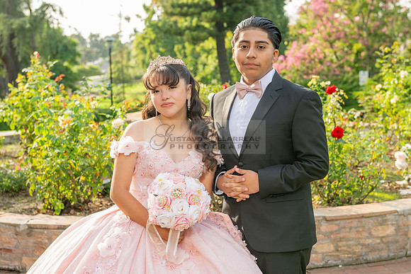 Jane Elizabeth quinceanera photographer-videographer-South Gate-Whittier-The Rose gardens in Whittier Ca. Gustavo Villarreal photography, videography, 323-633-8283, www.gvphotoandvideo.com