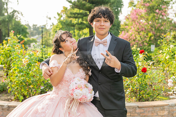 Jane Elizabeth quinceanera photographer-videographer-South Gate-Whittier-The Rose gardens in Whittier Ca. Gustavo Villarreal photography, videography, 323-633-8283, www.gvphotoandvideo.com