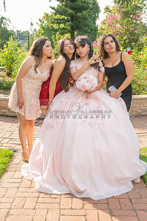 Jane Elizabeth quinceanera photographer-videographer-South Gate-Whittier-The Rose gardens in Whittier Ca. Gustavo Villarreal photography, videography, 323-633-8283, www.gvphotoandvideo.com