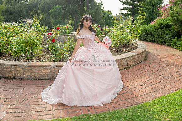 Jane Elizabeth quinceanera photographer-videographer-South Gate-Whittier-The Rose gardens in Whittier Ca. Gustavo Villarreal photography, videography, 323-633-8283, www.gvphotoandvideo.com