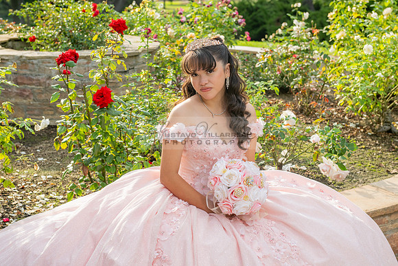 Jane Elizabeth quinceanera photographer-videographer-South Gate-Whittier-The Rose gardens in Whittier Ca. Gustavo Villarreal photography, videography, 323-633-8283, www.gvphotoandvideo.com