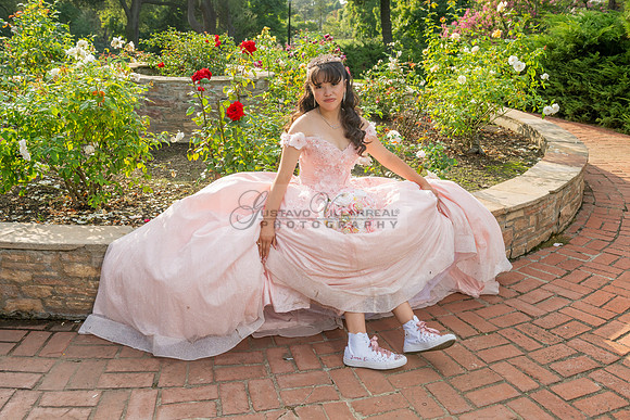Jane Elizabeth quinceanera photographer-videographer-South Gate-Whittier-The Rose gardens in Whittier Ca. Gustavo Villarreal photography, videography, 323-633-8283, www.gvphotoandvideo.com