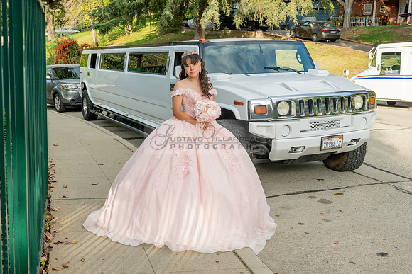 Jane Elizabeth quinceanera photographer-videographer-South Gate-Whittier-The Rose gardens in Whittier Ca. Gustavo Villarreal photography, videography, 323-633-8283, www.gvphotoandvideo.com