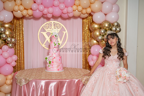 Jane Elizabeth quinceanera photographer-videographer-South Gate-Whittier-The Rose gardens in Whittier Ca. Gustavo Villarreal photography, videography, 323-633-8283, www.gvphotoandvideo.com