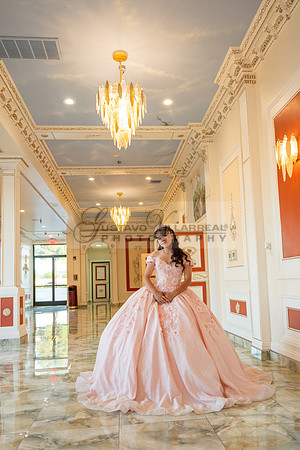 Jane Elizabeth quinceanera photographer-videographer-South Gate-Whittier-The Rose gardens in Whittier Ca. Gustavo Villarreal photography, videography, 323-633-8283, www.gvphotoandvideo.com