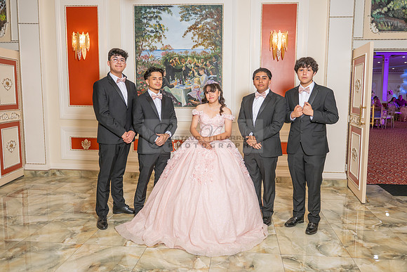 Jane Elizabeth quinceanera photographer-videographer-South Gate-Whittier-The Rose gardens in Whittier Ca. Gustavo Villarreal photography, videography, 323-633-8283, www.gvphotoandvideo.com