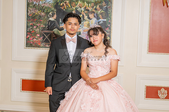 Jane Elizabeth quinceanera photographer-videographer-South Gate-Whittier-The Rose gardens in Whittier Ca. Gustavo Villarreal photography, videography, 323-633-8283, www.gvphotoandvideo.com