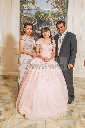Jane Elizabeth quinceanera photographer-videographer-South Gate-Whittier-The Rose gardens in Whittier Ca. Gustavo Villarreal photography, videography, 323-633-8283, www.gvphotoandvideo.com