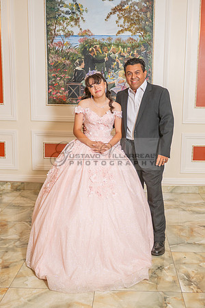 Jane Elizabeth quinceanera photographer-videographer-South Gate-Whittier-The Rose gardens in Whittier Ca. Gustavo Villarreal photography, videography, 323-633-8283, www.gvphotoandvideo.com