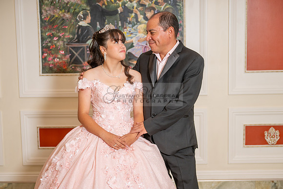 Jane Elizabeth quinceanera photographer-videographer-South Gate-Whittier-The Rose gardens in Whittier Ca. Gustavo Villarreal photography, videography, 323-633-8283, www.gvphotoandvideo.com