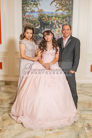 Jane Elizabeth quinceanera photographer-videographer-South Gate-Whittier-The Rose gardens in Whittier Ca. Gustavo Villarreal photography, videography, 323-633-8283, www.gvphotoandvideo.com