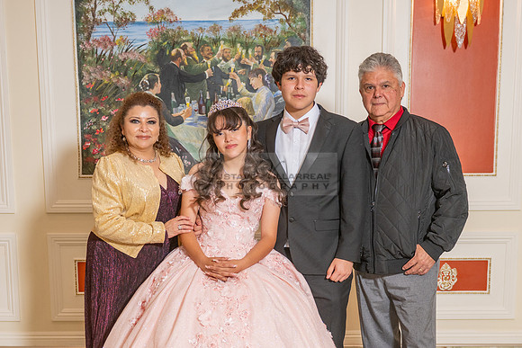 Jane Elizabeth quinceanera photographer-videographer-South Gate-Whittier-The Rose gardens in Whittier Ca. Gustavo Villarreal photography, videography, 323-633-8283, www.gvphotoandvideo.com